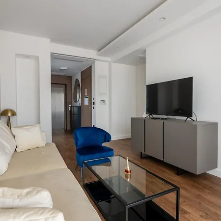 Kondina Πανσιόν Βελιγράδι